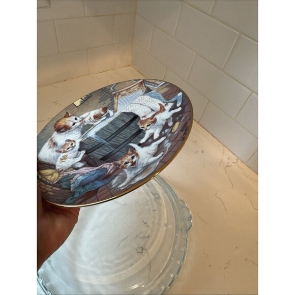 Country Kitties By Gre Gerardi “All Washed Up” Collectors Plate - Picture 9 of 15
